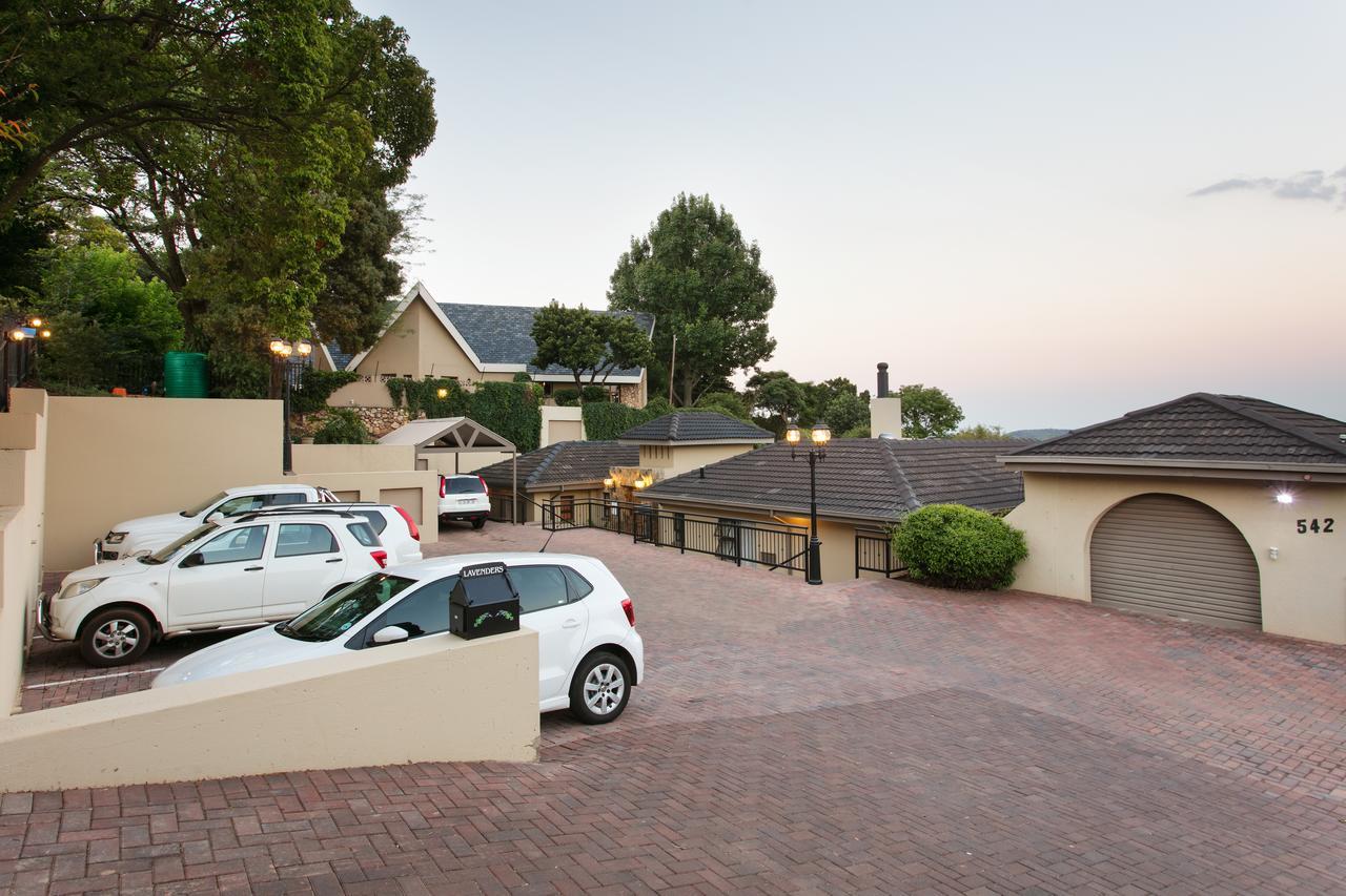 Lavenders At Constantia Guest House Pretoria Bagian luar foto