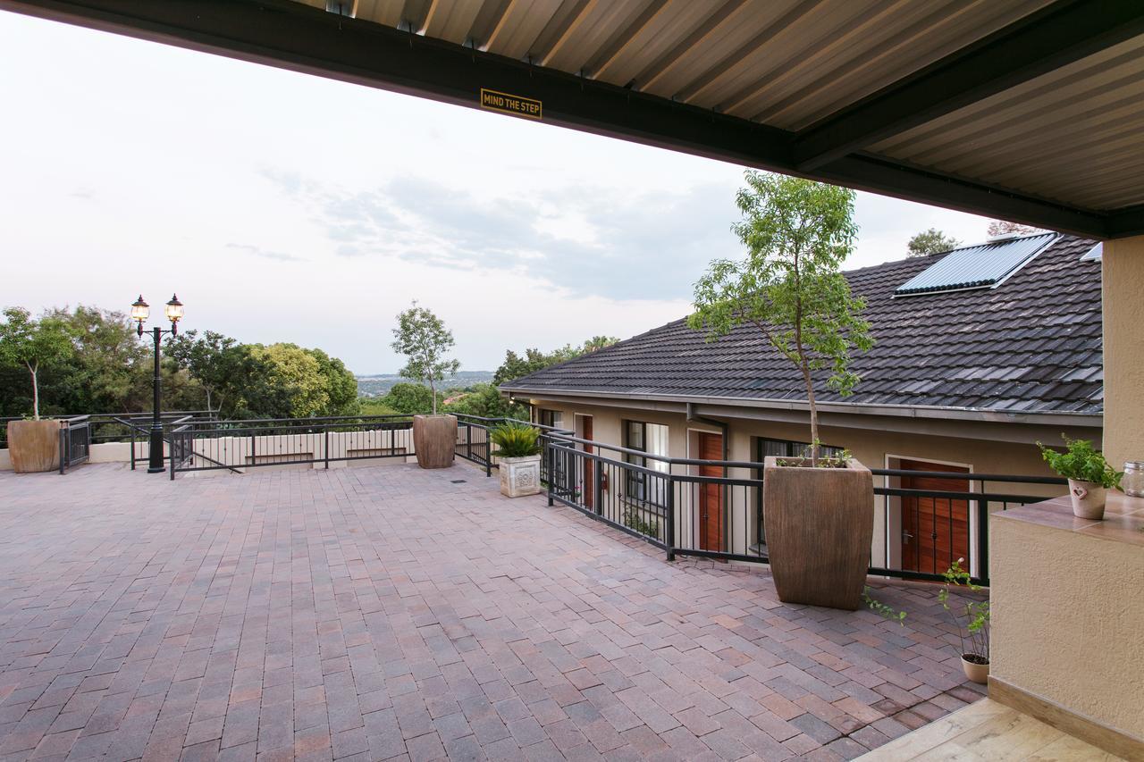 Lavenders At Constantia Guest House Pretoria Bagian luar foto